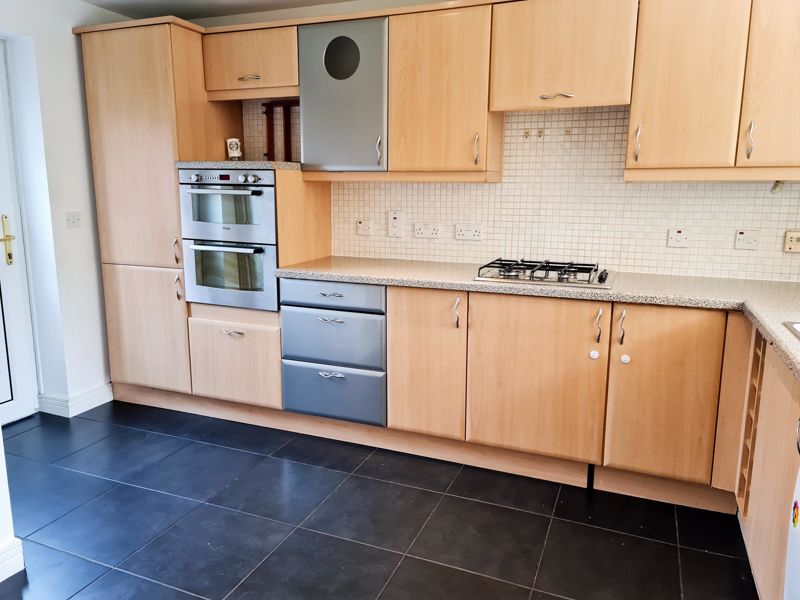 Anchor Crescent Hockley